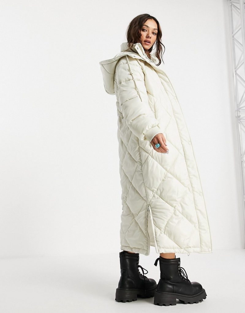 Topshop longline reversible puffer jacket with hood in cream-White
