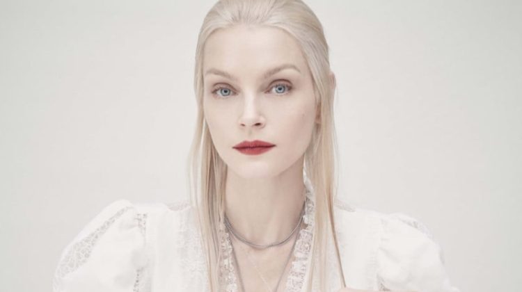 Zara Studio’s Spring 2022 Campaign is Like a Painting