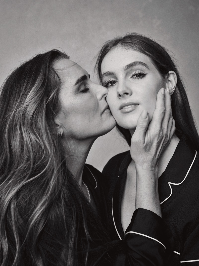 Brooke Shields Daughter Grier Henchy Victoria's Secret Mother's Day 2022