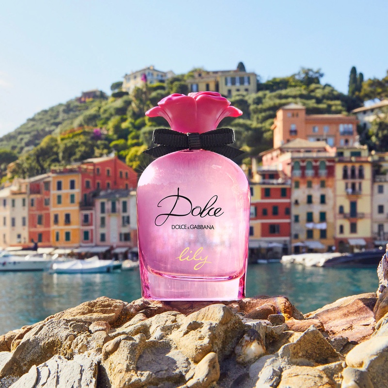 Dolce Gabbana Dolce Lily Perfume Bottle