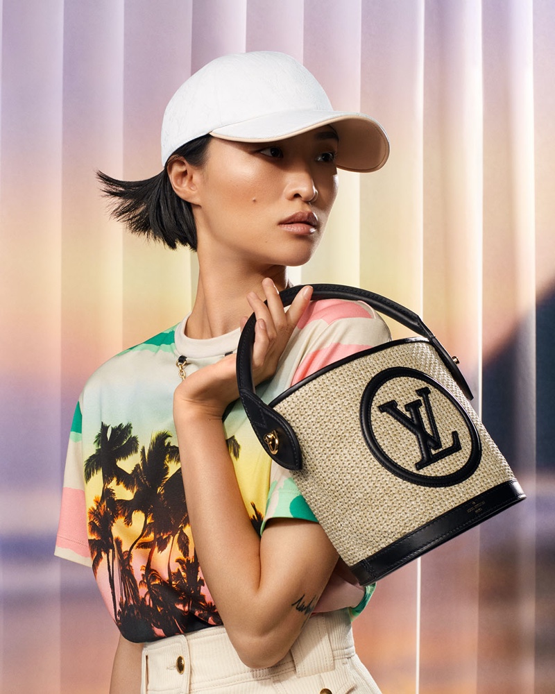 lv spring in the city on the go