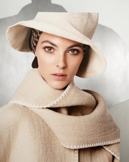 Vittoria Ceretti Is On Display in Toteme Spring 2022 Campaign Toteme Steven Meisel Sculpture
