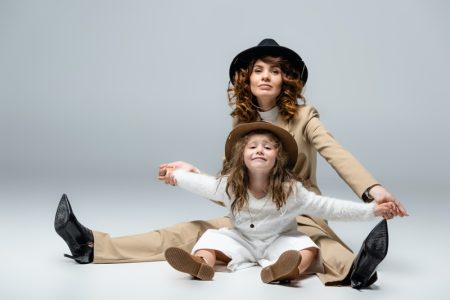 6 Pieces Of Advice For Young Parents That Will Make Everything Easier Fashionable Mother Daughter Hats