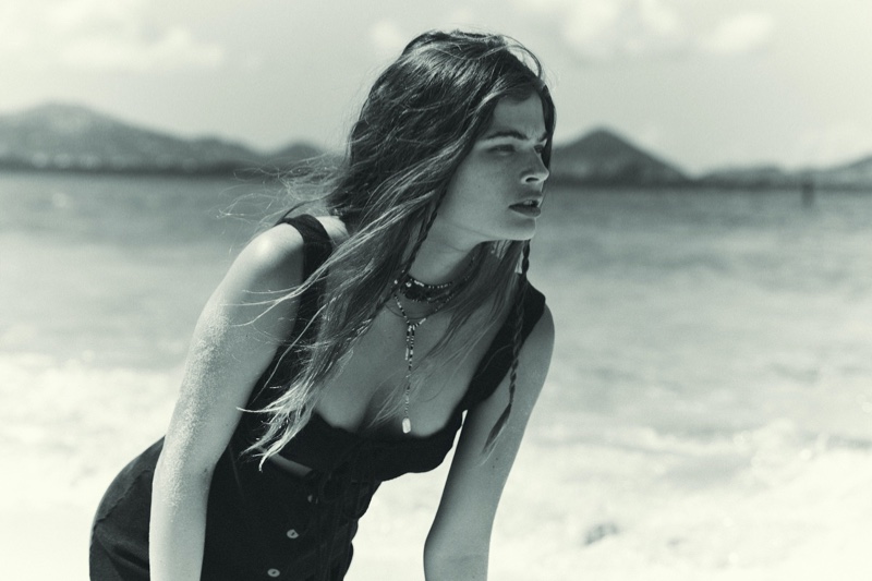 Jessica & Rachel Embrace Free People's Beach-Ready Styles