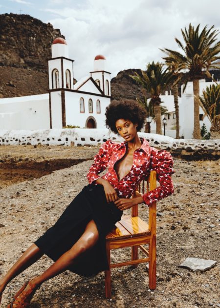 Lissandra Blanco Models Warm-Weather Style for Mujer Hoy Lissandra Blanco Models Warm-Weather Style for Mujer Hoy