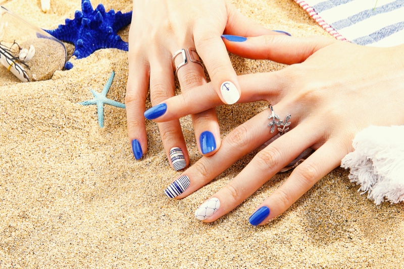 Sea Inspired Manicure Nails