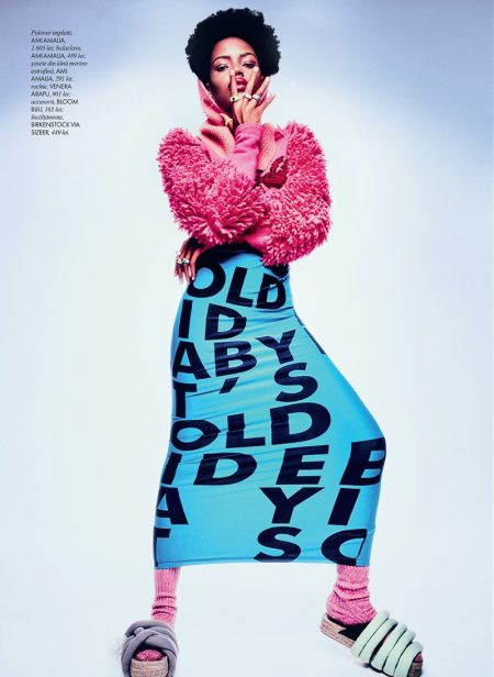 Zenith Models Vibrant Knitwear Styles for ELLE Romania Zenith Models Vibrant Knitwear Styles for ELLE Romania