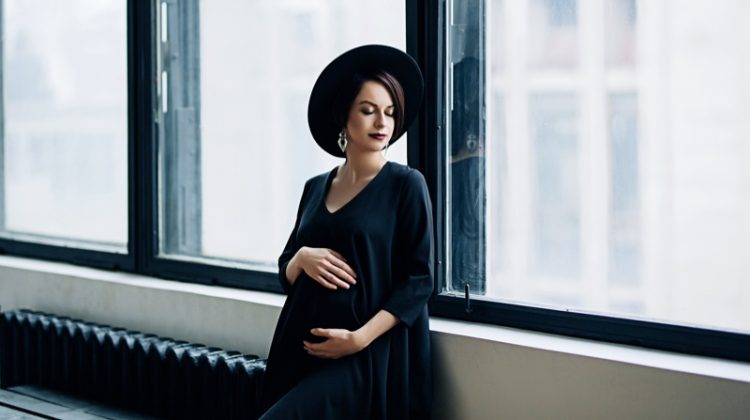 Where To Find the Comfiest Maternity Clothes
