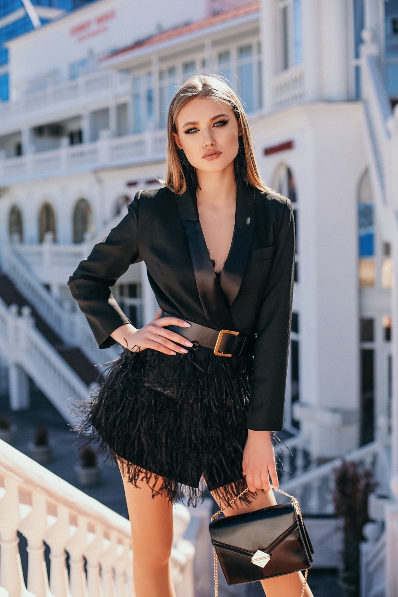 Fashion Model Black Blazer Feathered Skirt Bag