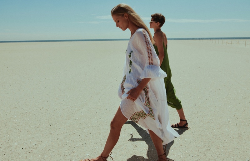 Abby & Cara Go Seaside in Massimo Dutti's Colorful Fashions