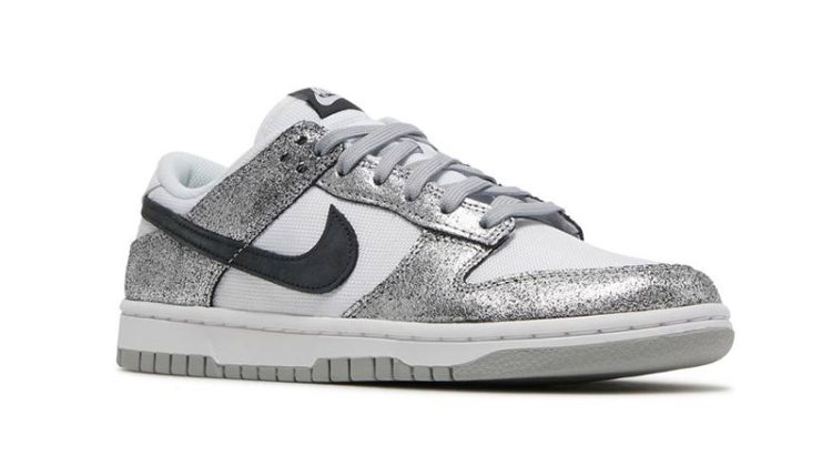 Everything to Know About Women’s Nike Dunk Sneakers