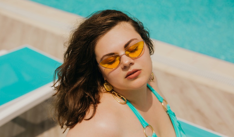 Plus Size Model Cat Eye Sunglasses Pool