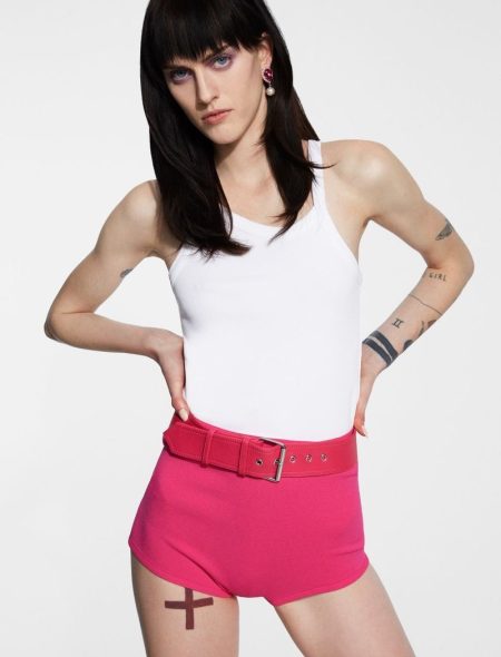 Sarah Brannon Models Cool Girl Styles for Issue Magazine Sarah Brannon Models Cool Girl Styles for Issue Magazine