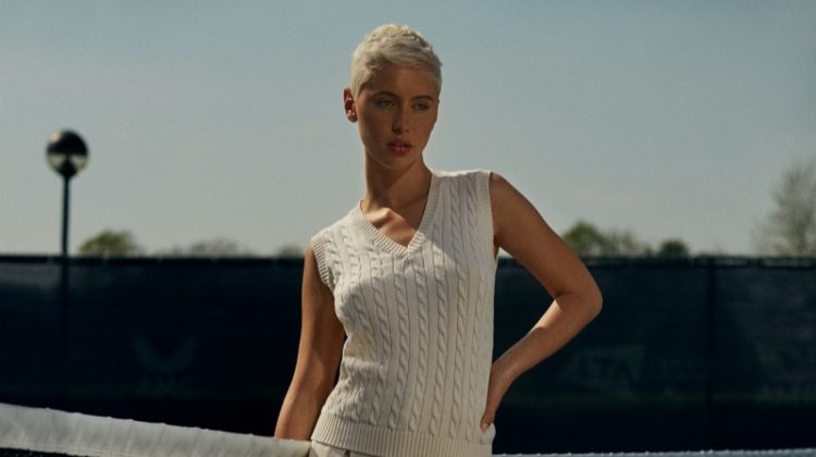 Iris Law Hits the Tennis Court for Superga Campaign