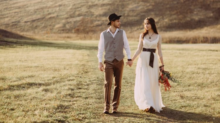 Rustic Wedding Fashion Outdoors