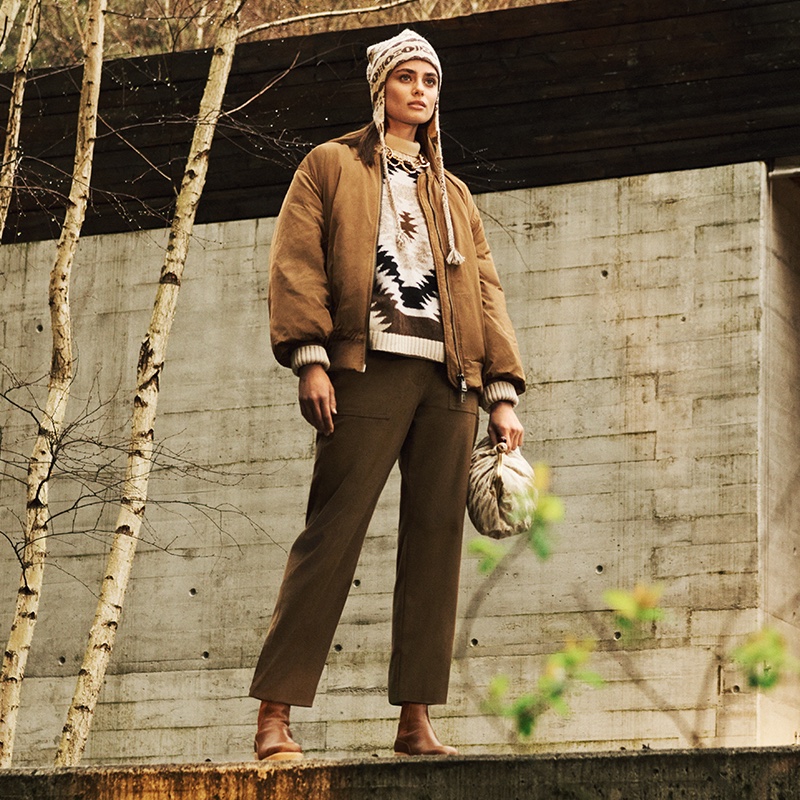 Taylor Hill Layers Up in Weekend Max Mara Fall 2022 Campaign