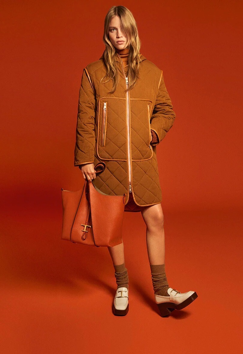 Rebecca Leigh Longendyke Tod's Pre-Fall 2022 Campaign