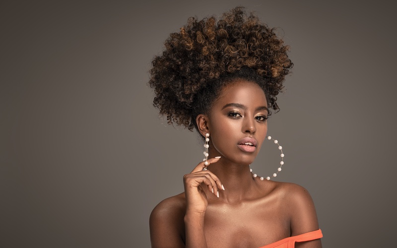 Black Woman Hoop Earrings Natural Hair