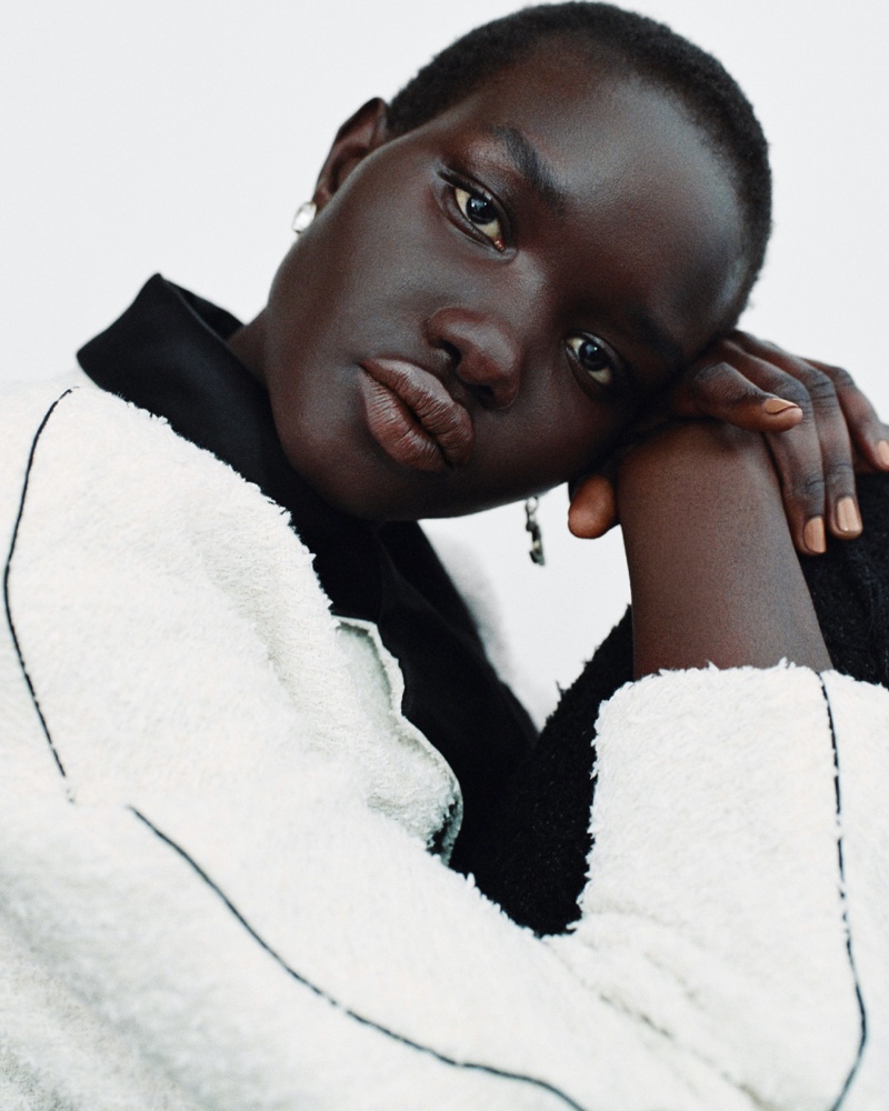 Chanel Makeup Fall 2022 Akon Changkou