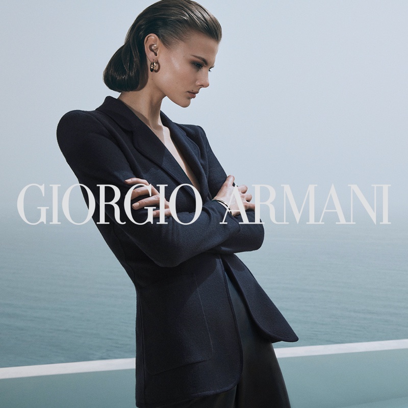 Giorgio Armani Fall 2022 Ready-to-Wear Collection