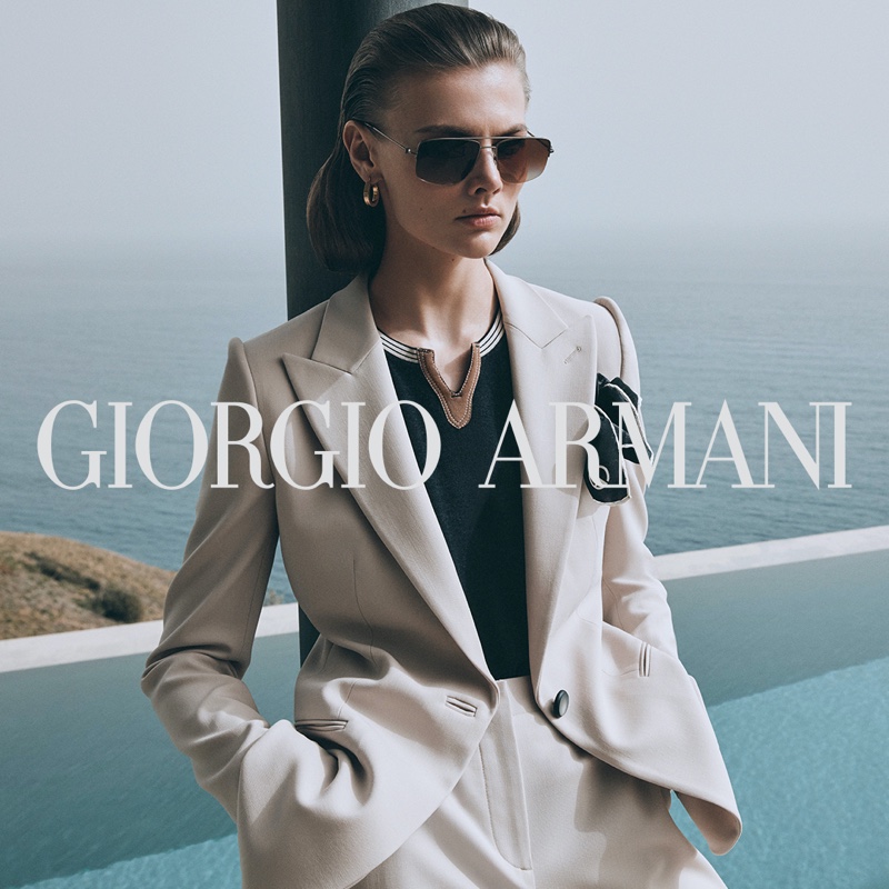 Giorgio Armani Women's Suiting Fall 2022