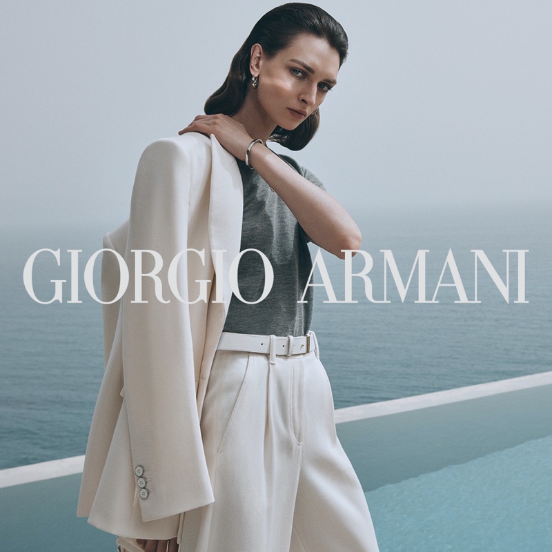 Daga Ziober Giorgio Armani Fall 2022 Collection