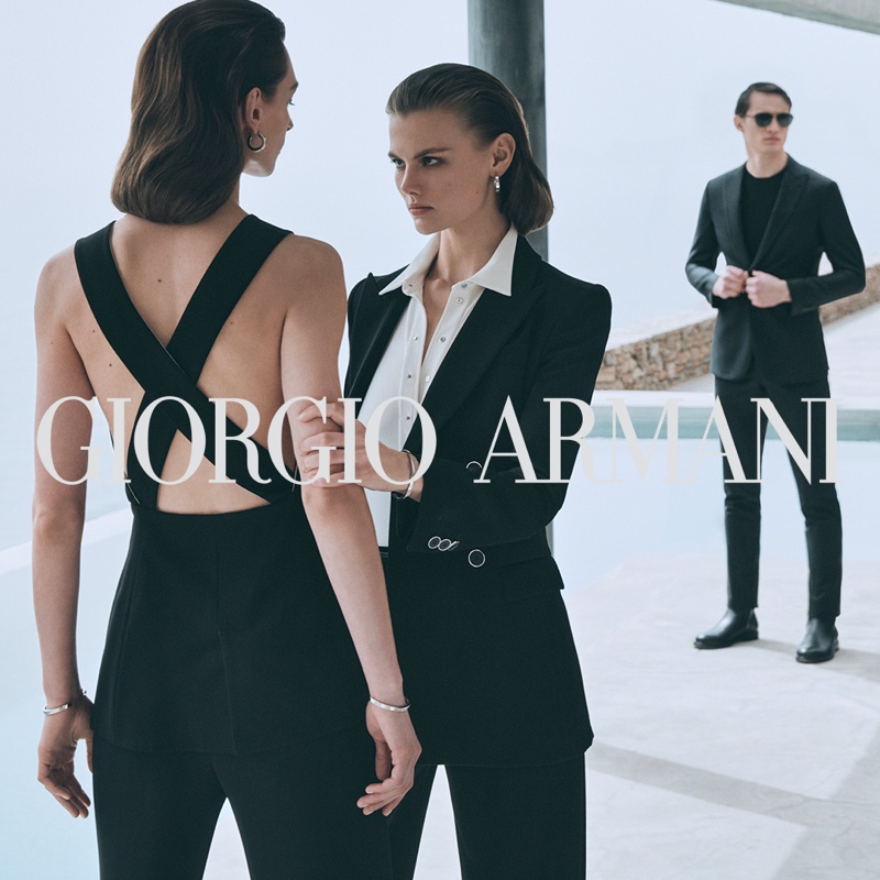 Giorgio Armani Fall 2022 Collection Women's