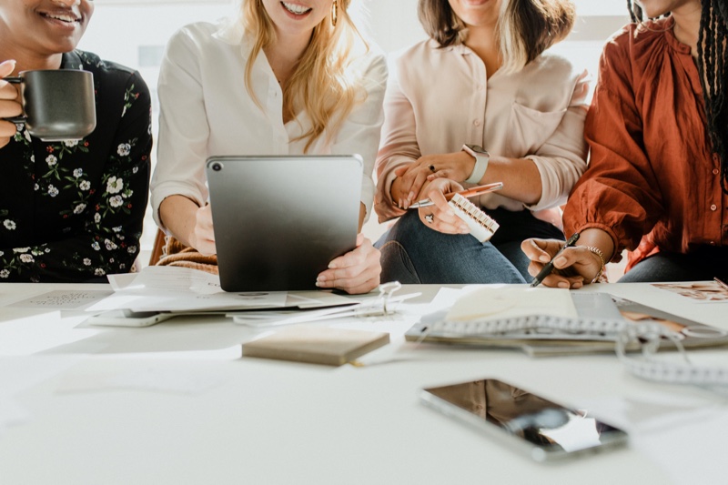 Group Women Office Working