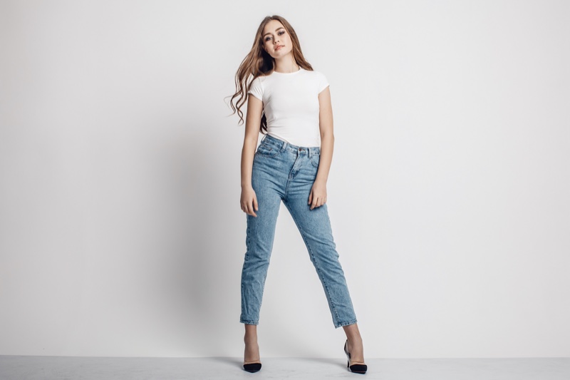 Model White T-Shirt Jeans Studio