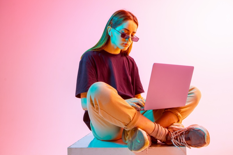 Stylish Girl Research Laptop