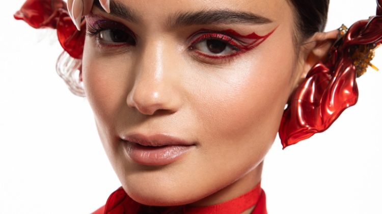 Vei Chidiac Gets Her Closeup for Glamour South Africa