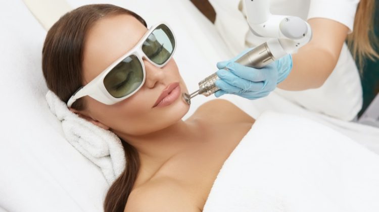Woman Laser Beauty Treatment Glasses