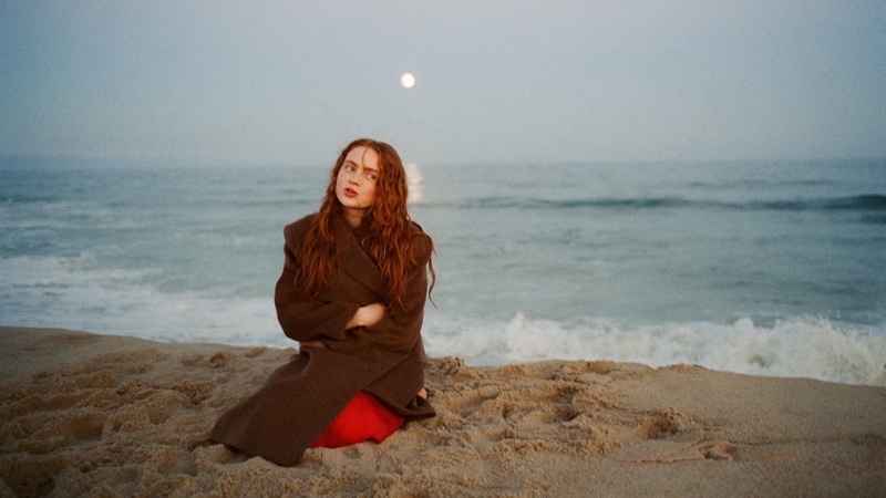 Sadie Sink Beach Stella McCartney