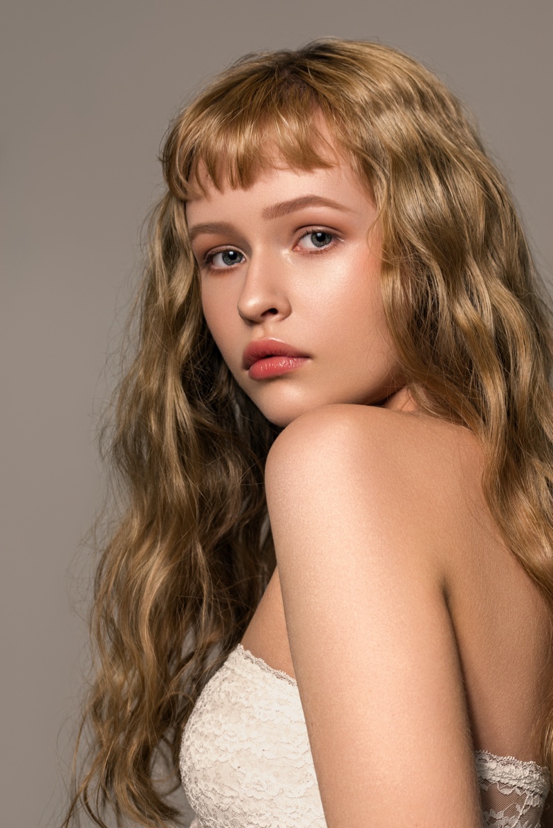 Naturally Wavy Hair Dewy Makeup Bangs