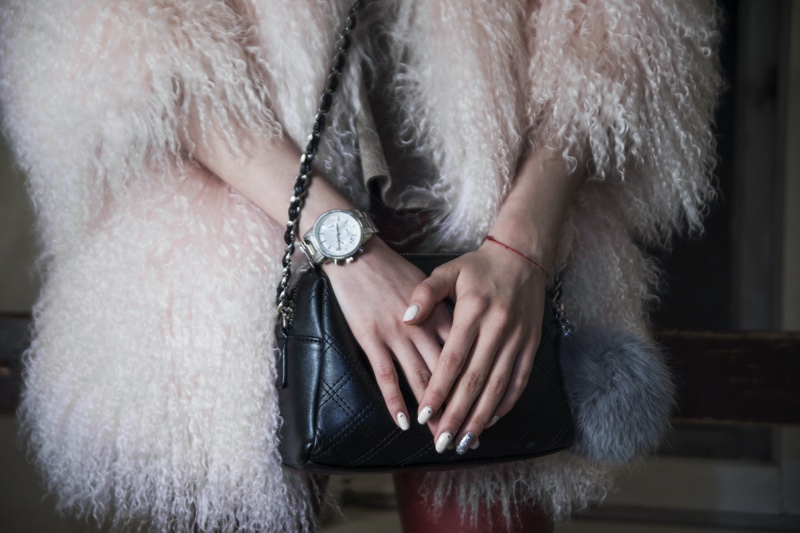 Woman Faux Fur Coat Silver Watch Bag