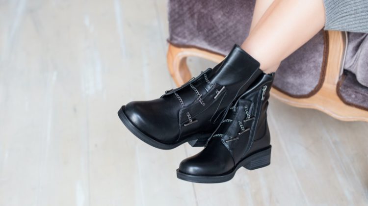 Black Ankle Boots Zipper Detail