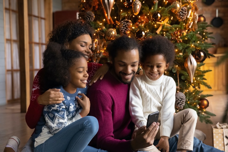 Black Family Phone Christmas Holidays