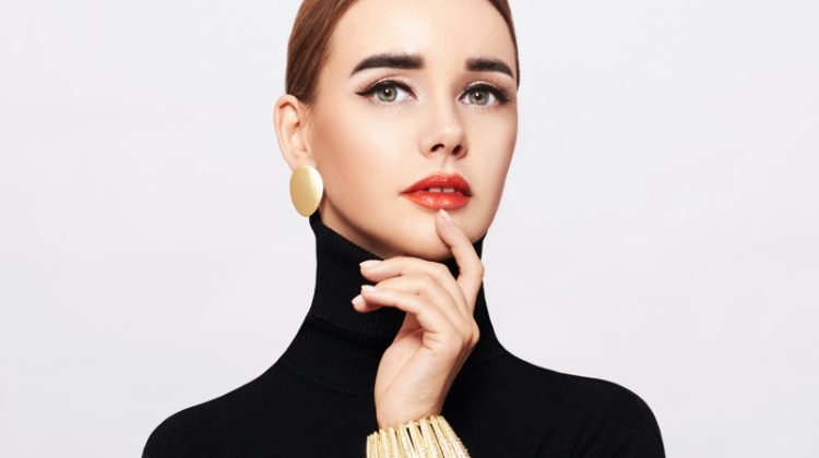 Fashion Model Black Turtleneck Gold Round Earrings Cuff Bracelet