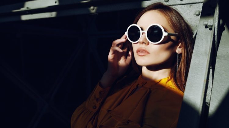 fashion model round sunglasses white frame