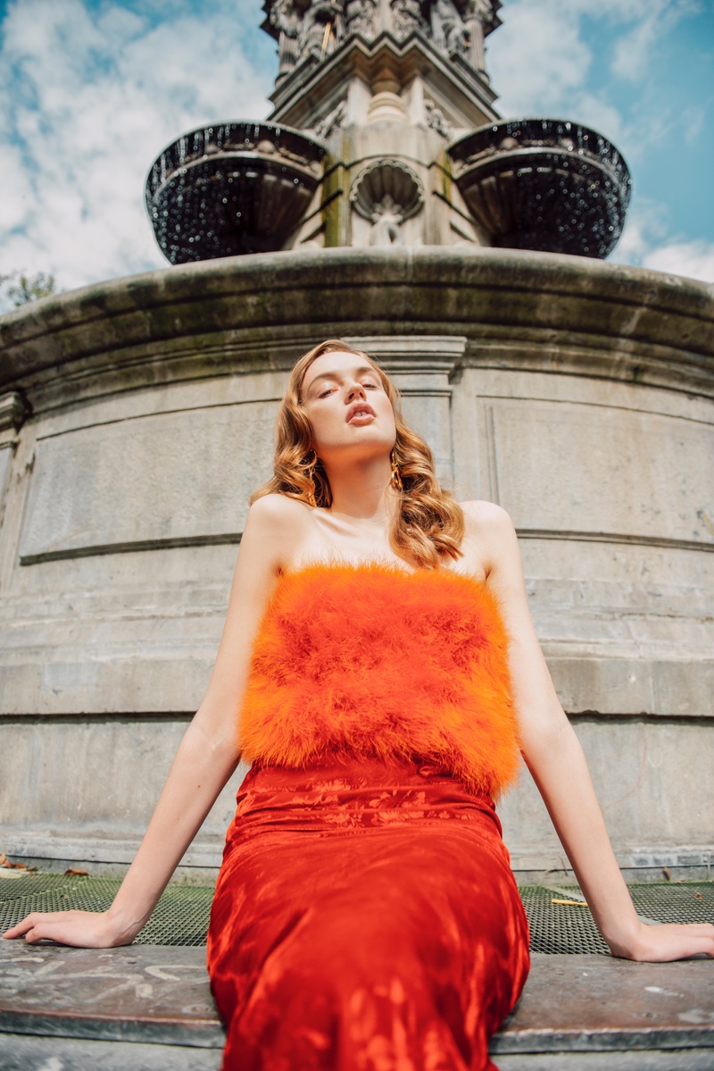 Top Codello and Skirt & Jewelry Vintage.  Photo: Jø Cheung