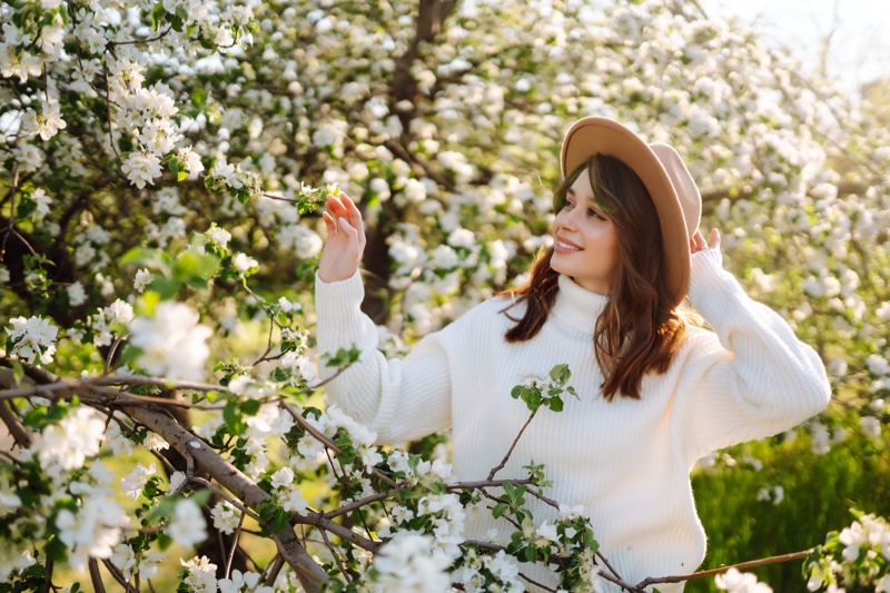 Woman White Sweat Hat Outdoors