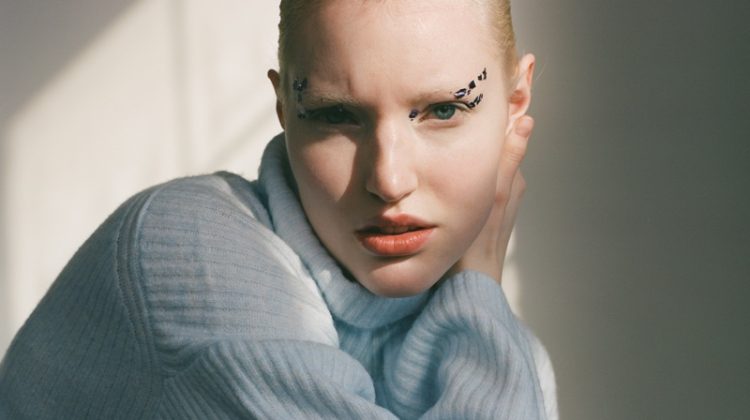 Exclusive: Charlotte Blickle by Maku López in ‘Arty Girl’