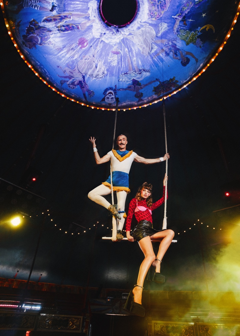 Lexi Upshaw Enters the Circus for Mujer Hoy