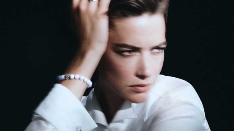 Louise de Chevigny Looks Chic in Giorgio Armani Fine Jewelry