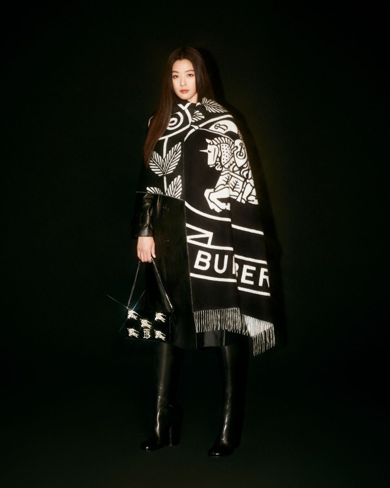 Wearing an oversized scarf with a small Lola bag, Jun Ji-hyun  fronts Burberry Festive 2022 campaign.