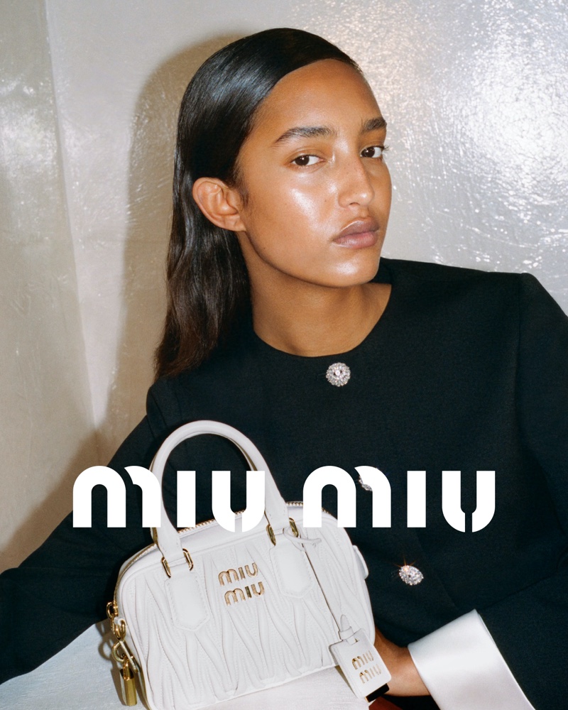 Hailey Bieber Gives Miu Miu Wander Bag Her Stamp Of Approval