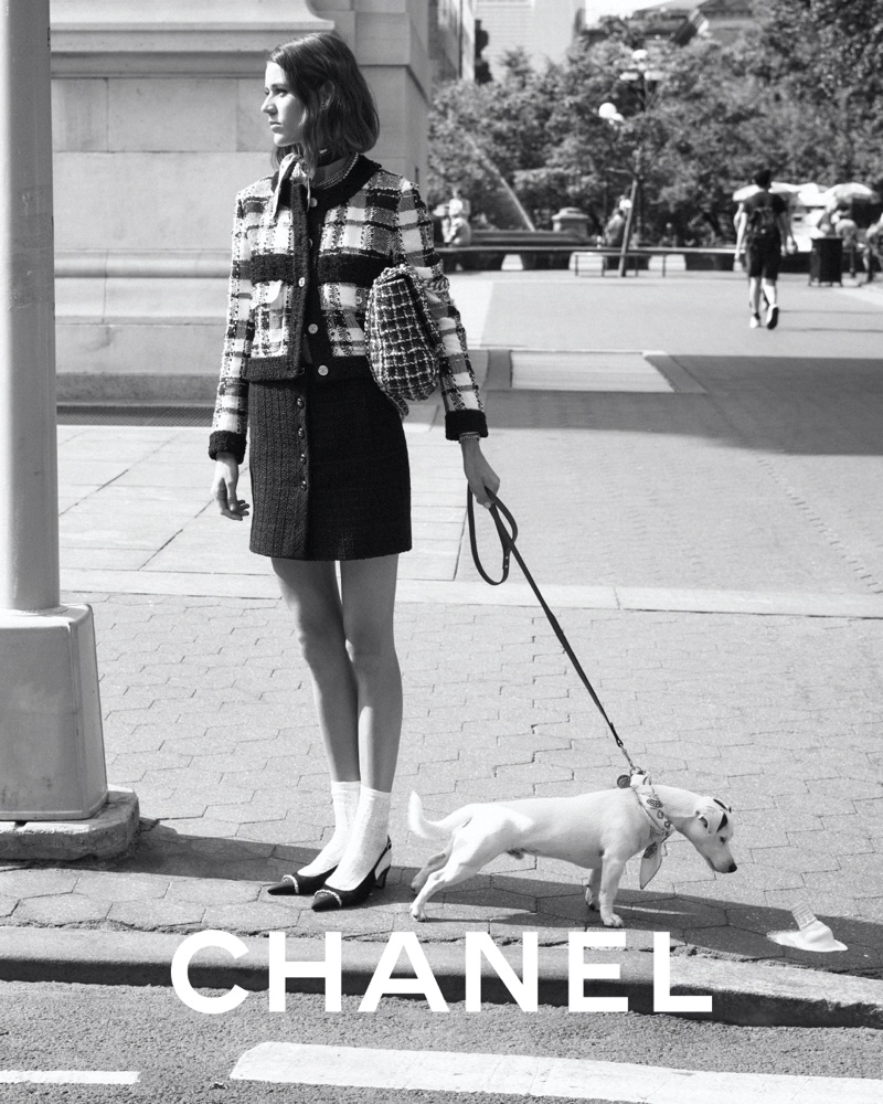 Vivienne Rohner is Effortlessly Chic in Chanel Pre-Spring 2023