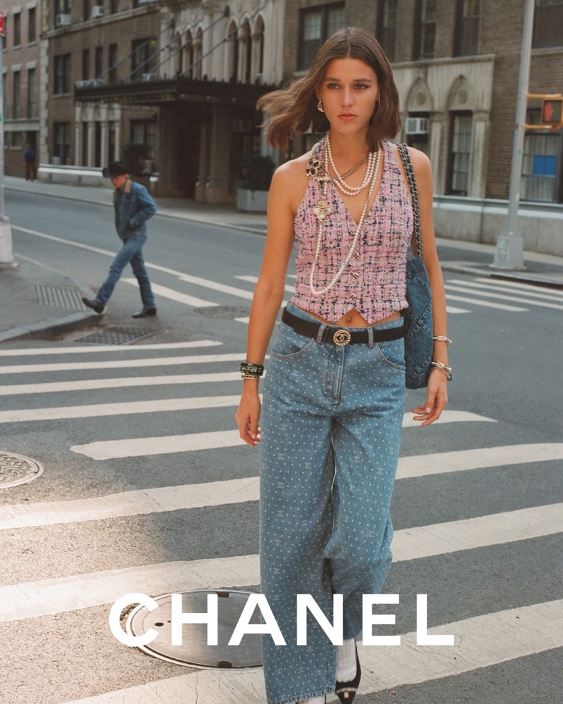 Chanel sets its pre-spring 2023 collection campaign in New York City.