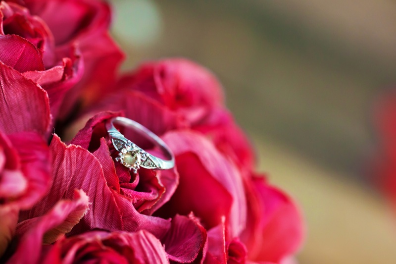 engagement ring red flower