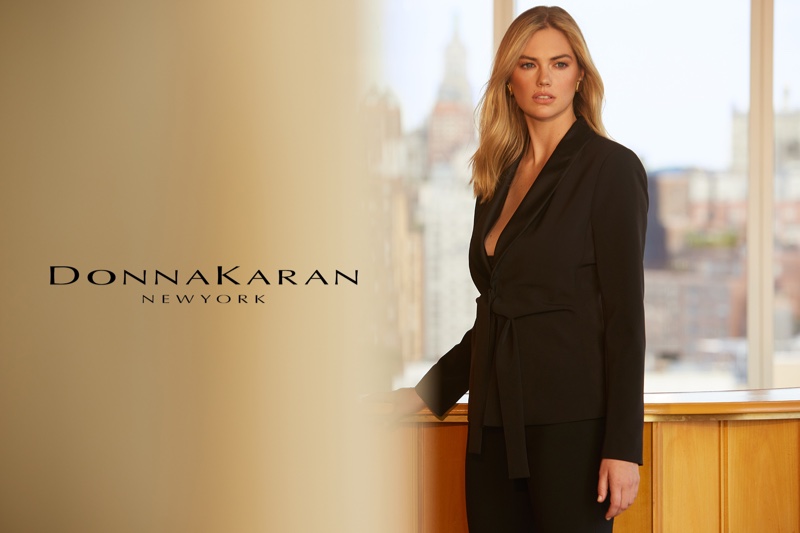 Kate Upton Blazer Donna Karan 2023